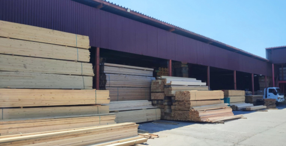 Бурятия отправила в Китай более 30 тысяч кубов древесины 