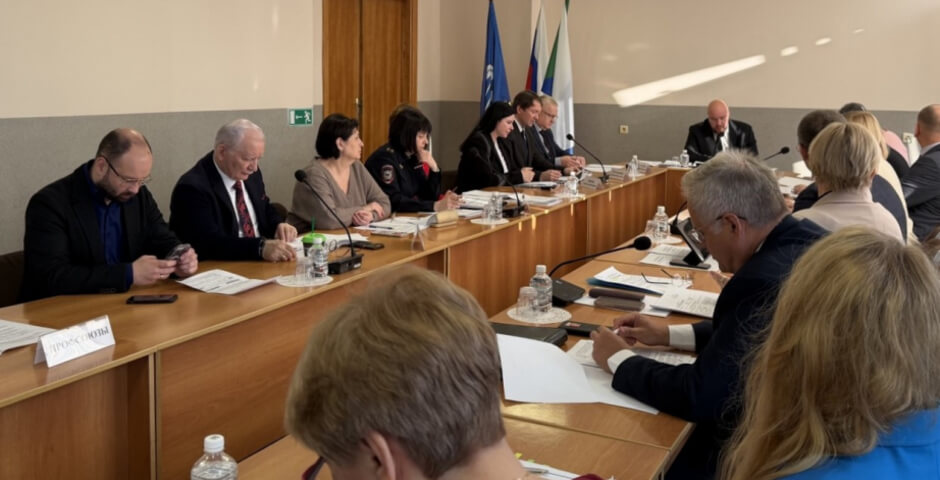 В Хабаровском крае вступило в силу трехстороннее соглашение на 2026–2028 годы