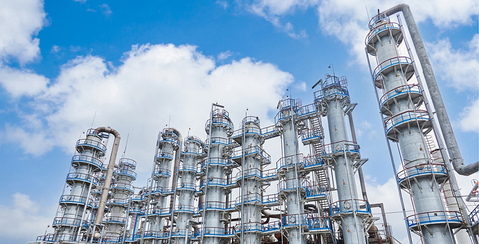 Завод «Омский каучук» увеличил выпуск фенола и ацетона на фоне модернизации