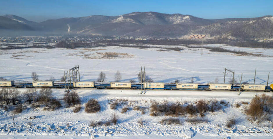 Контейнерные перевозки на ВСЖД выросли в январе-ноябре 2025 года
