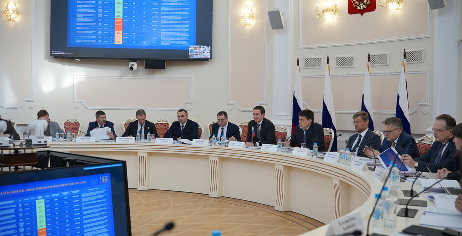 В Красноярском крае комиссия Госсовета обсудила эффективность налоговых льгот для научных организаций