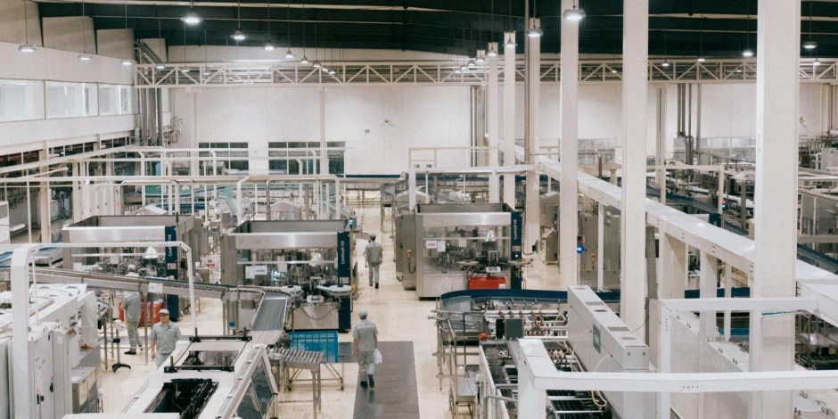 «Ростех» предложил китайскому бизнесу построить роботизированный автозавод в Сибири