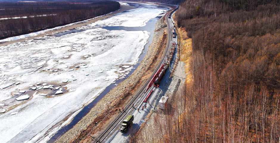 Через ДФО проходит самый большой поток грузов в России
