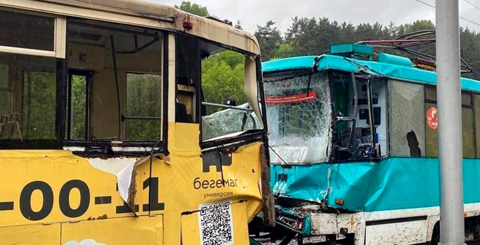 Один человек погиб и девяносто пострадали при столкновении трамваев в Кемерово 