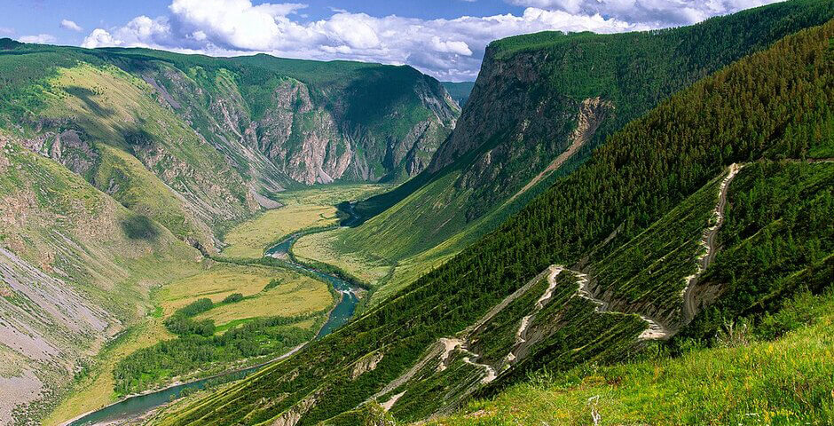 На Алтае выберут подрядчика для строительства дороги через перевал Кату-Ярык за 3,3 млрд рублей