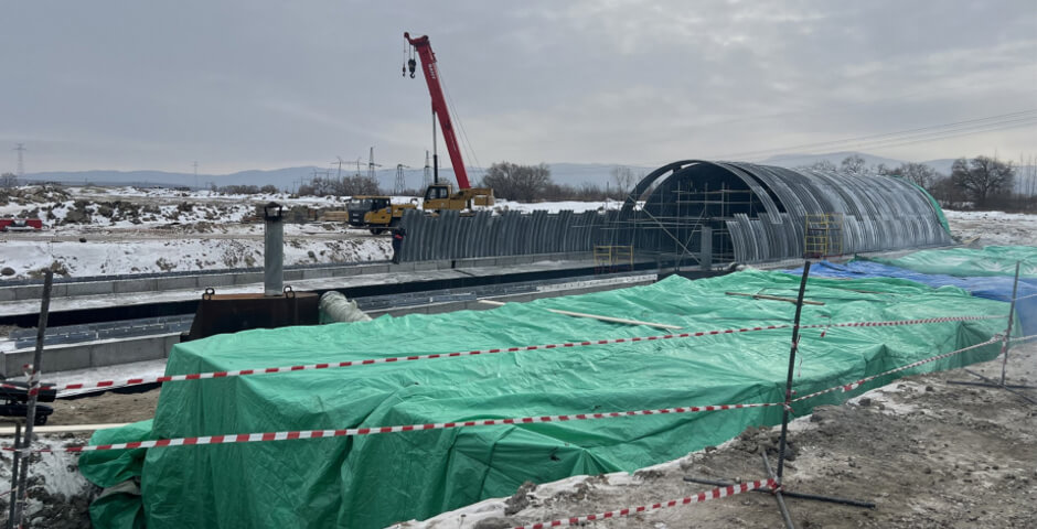 Строительство дороги к пункту пропуска на Большом Уссурийском идет с опережением почти на год