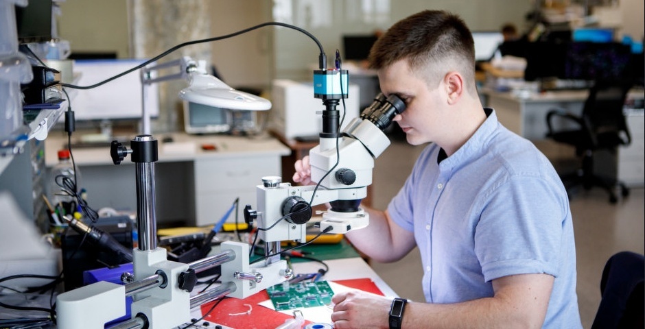 В Новосибирской области примут свою программу повышения труда 