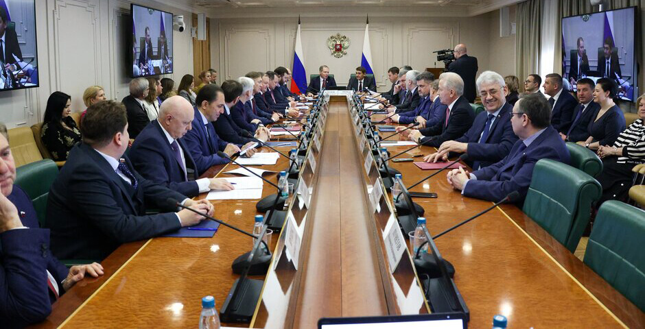 В Совете Федерации обсудили развитие электросетевого комплекса России