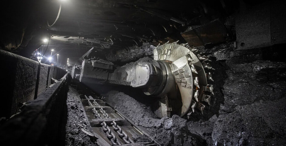 На шахте «Осинниковская» введена в эксплуатацию самая глубокая лава Кузбасса