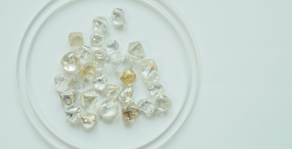 «АЛРОСА» нарастила запасы алмазов и планирует объединение ГОКов с 2027 года