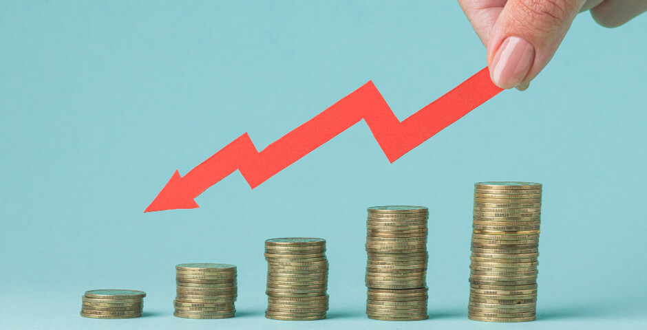 Выдача POS-кредитов в России в сентябре снизилась почти наполовину