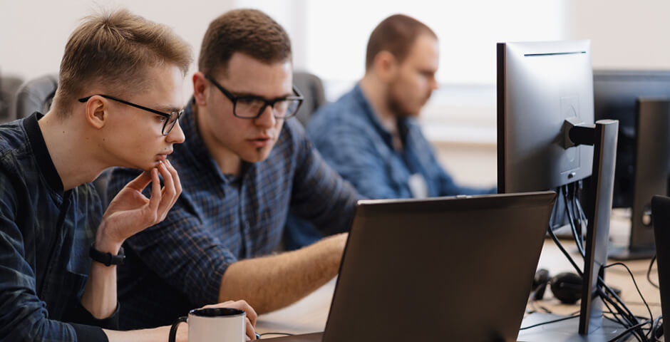 На ИТ-специальности в вузах Сибири сохраняется высокий конкурс