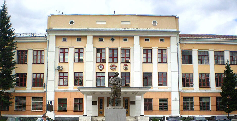 ОАК обязали выплатить почти миллион рублей за ущерб реке Каменка