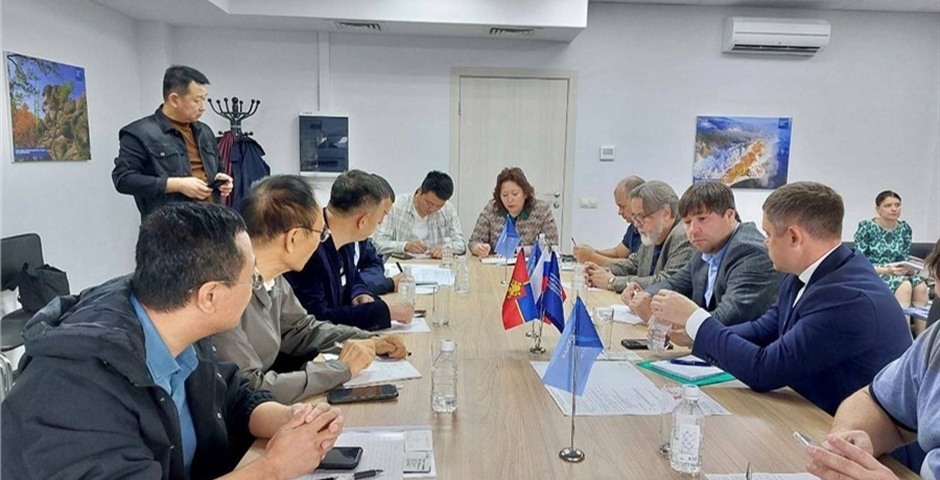 Бизнесмены из КНР освоят залежи магнезита в Красноярском крае