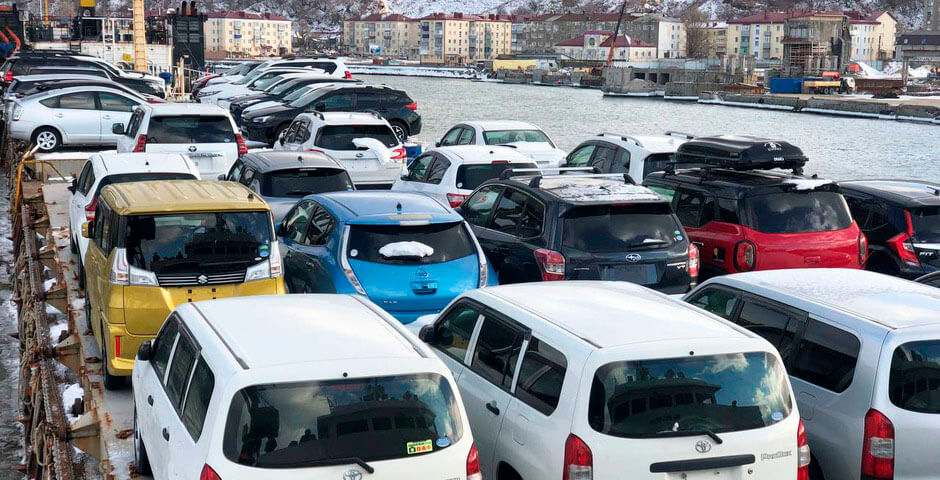 Через Дальний Восток в Россию ввезено на 38% больше автомобилей для личного пользования