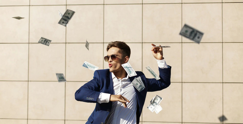 Новосибирская область попала в топ-5 Сибири по числу работников с миллионными зарплатами 