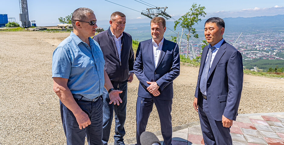 ТОР «Горный воздух» в Южно-Сахалинске посетил полпред президента в ДФО Юрий Трутнев