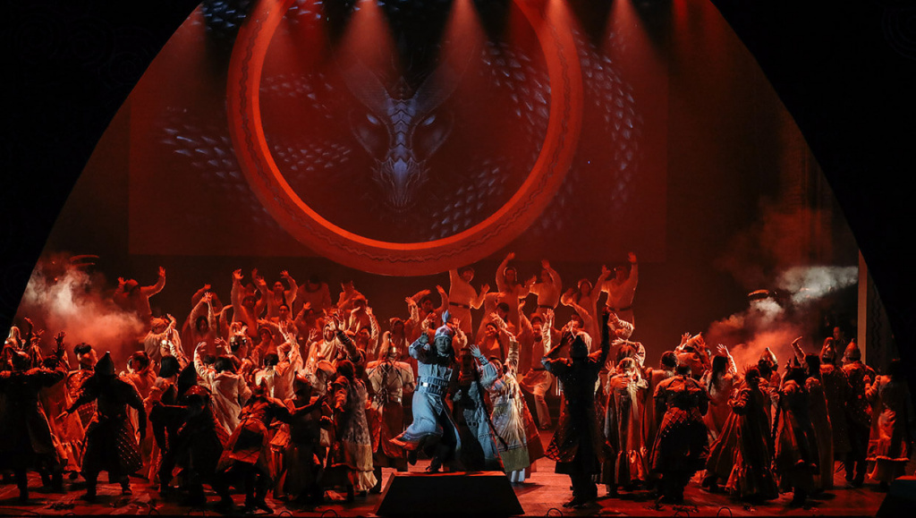 Фото Государственного театра оперы и балета Республики Саха (2).jpg